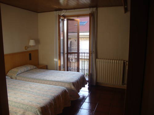 Imagen de la habitación del Hostal Victor, Peramola. Foto 12