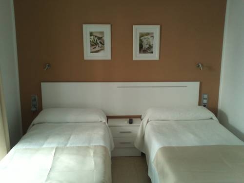 Imagen de la habitación del Hostal Victoria Mar. Foto 7