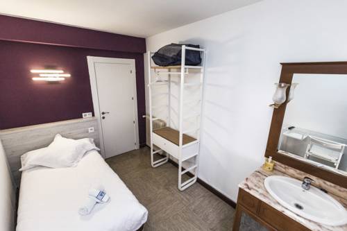 Imagen de la habitación del Hostal Viena. Foto 5