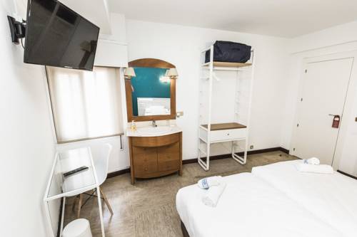 Imagen de la habitación del Hostal Viena. Foto 6