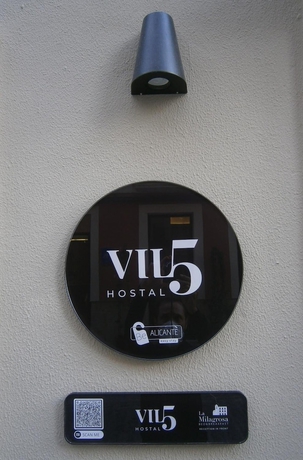 Imagen de los interiores del Hostal Vil5 By Be Alicante. Foto 19