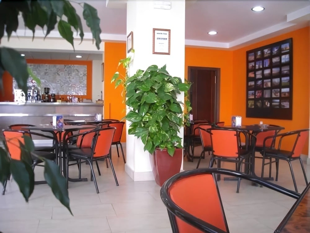 Imagen del bar/restaurante del Hostal Villa, Chiclana - Sancti Petri. Foto 3