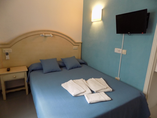 Imagen de la habitación del Hostal Villa Maruja. Foto 2