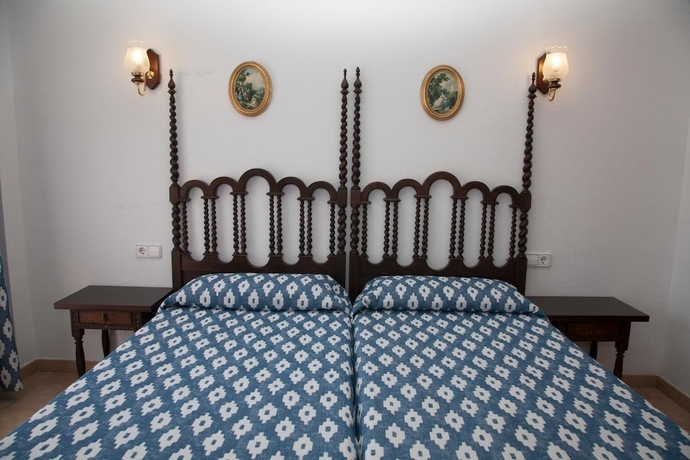 Imagen de la habitación del Hostal Villa Rosa, Paguera. Foto 16