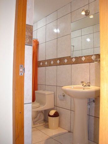 Imagen de la habitación del Hostal Villa Sillar. Foto 6