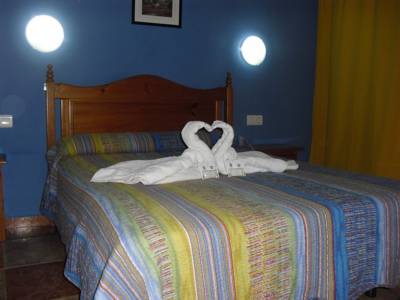 Imagen de la habitación del Hostal Virgen Del Rocio Ii. Foto 3
