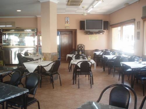 Imagen general del Hostal Virginia, Favara. Foto 8