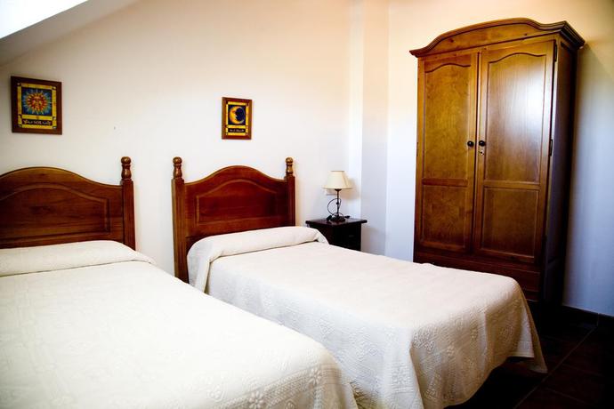 Imagen de la habitación del Hostal Vista A La Sierra. Foto 3