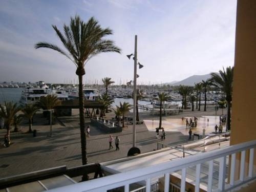 Imagen general del Hostal Vista Alegre By Eurotels. Foto 3