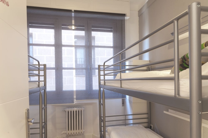 Imagen de la habitación del Hostal Woohoo Hostal Madrid. Foto 14