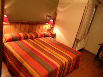 Imagen de la habitación del Hostal Xaloa. Foto 2