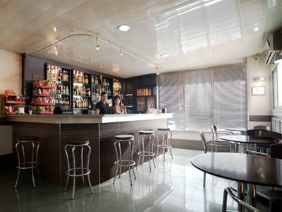 Imagen general del Hostal Xarau. Foto 8