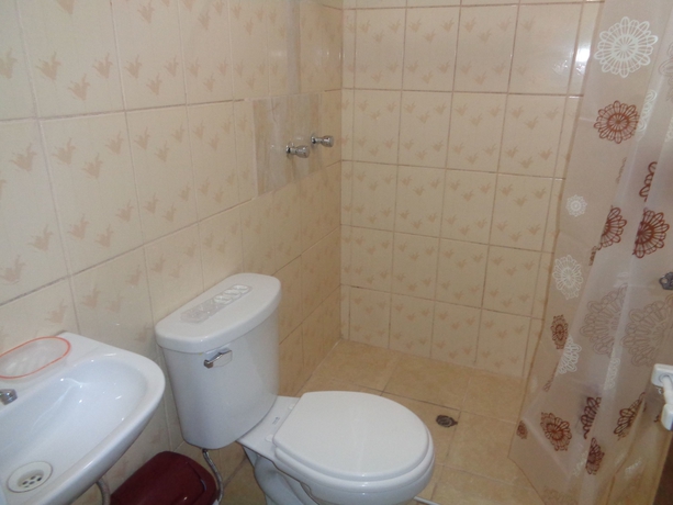 Imagen de la habitación del Hostal Y Apartamentos Guest Home. Foto 13