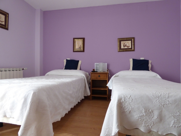 Imagen de la habitación del Hostal Y Casa Rural La Colmena. Foto 5