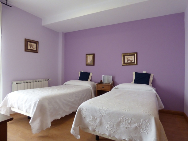 Imagen de la habitación del Hostal Y Casa Rural La Colmena. Foto 7