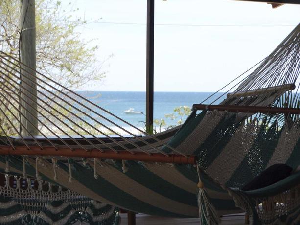 Imagen de los exteriores del Hostal Y Restaurante Villa Mar. Foto 14