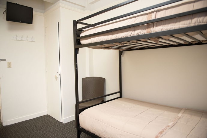 Imagen de los interiores del Hostal YMCA FLUSHING. Foto 6