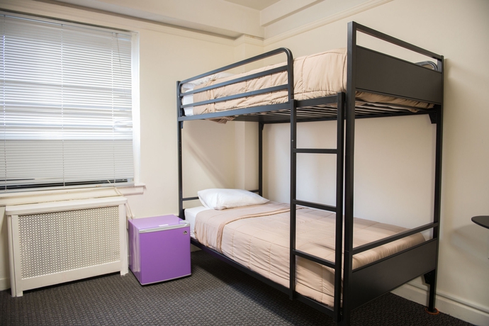 Imagen de los interiores del Hostal YMCA FLUSHING. Foto 8