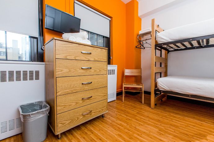 Imagen de los interiores del Hostal YMCA Vanderbilt. Foto 9