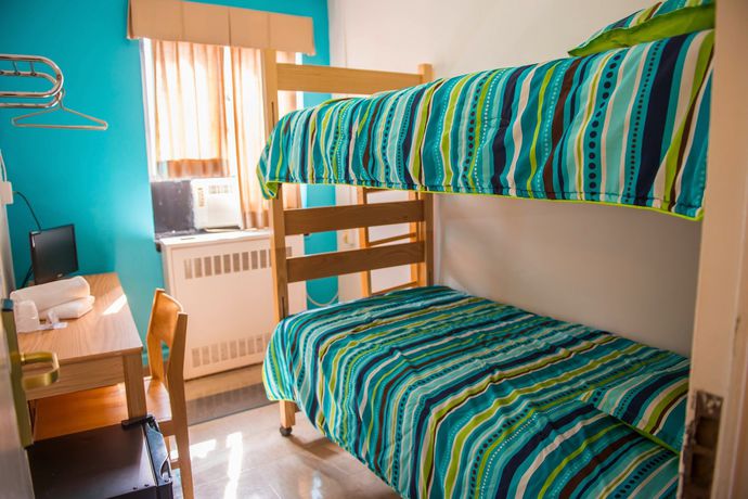 Imagen de la habitación del Hostal YMCA Vanderbilt. Foto 5