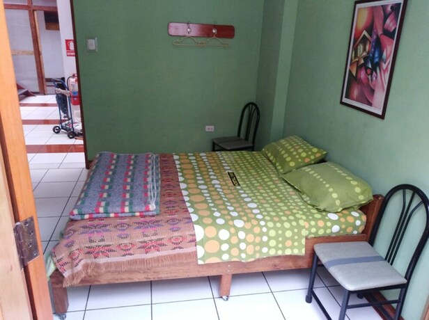Imagen de la habitación del Hostal Yaki. Foto 28