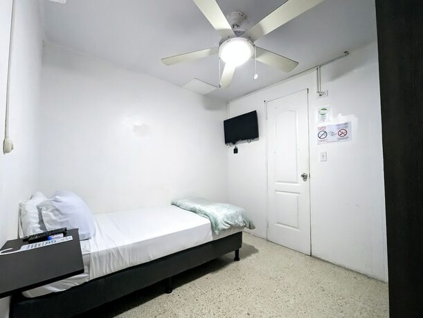 Imagen de la habitación del Hostal Yoha. Foto 11