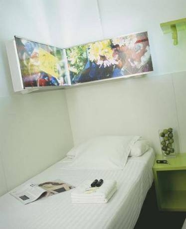 Imagen general del Hostal Youth Hostel - Central and Basic Universitat. Foto 5