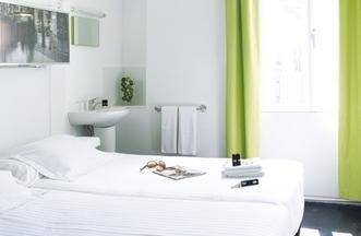 Imagen general del Hostal Youth Hostel - Central and Basic Universitat. Foto 10