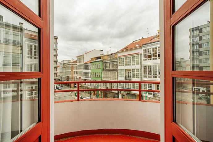 Imagen general del Hostal Zahara, Ferrol. Foto 10
