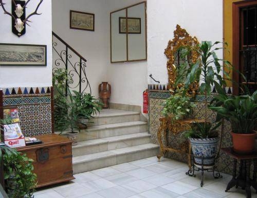 Imagen general del Hostal Zahira. Foto 2