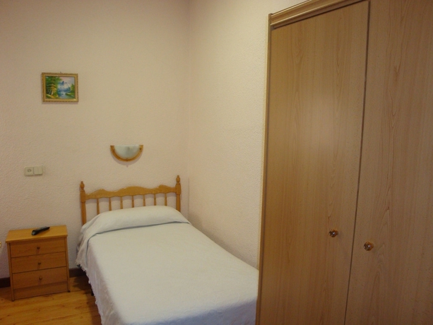 Imagen de la habitación del Hostal Zamora. Foto 9