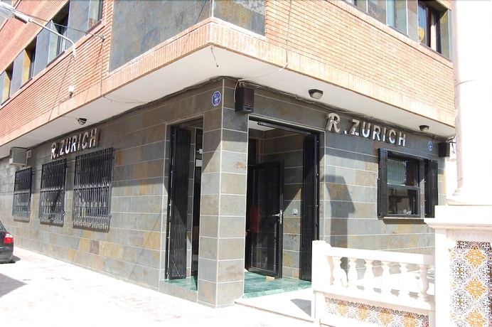 Imagen general del Hostal Zurich. Foto 2