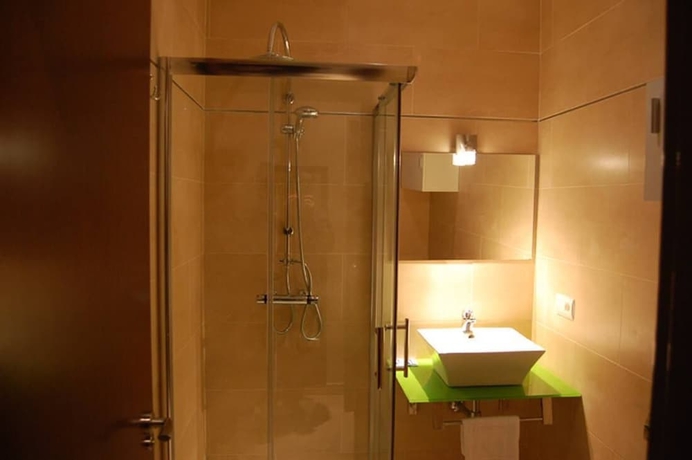 Imagen de la habitación del Hostal Zurich, Hu&eacute;rcal-Overa. Foto 15