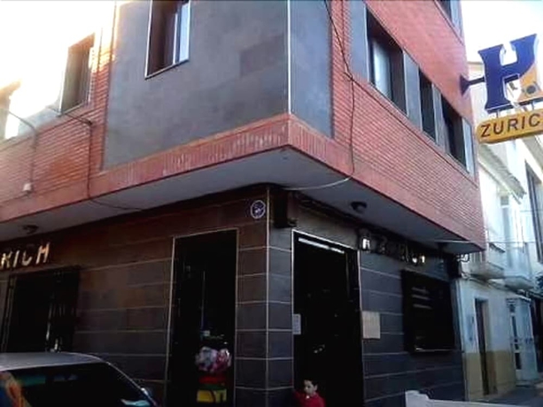 Imagen general del Hostal Zurich, Hu&eacute;rcal-Overa. Foto 5