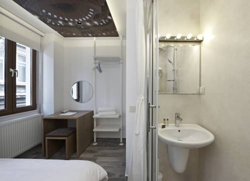 Imagen general del Hostal #bunk. Foto 20