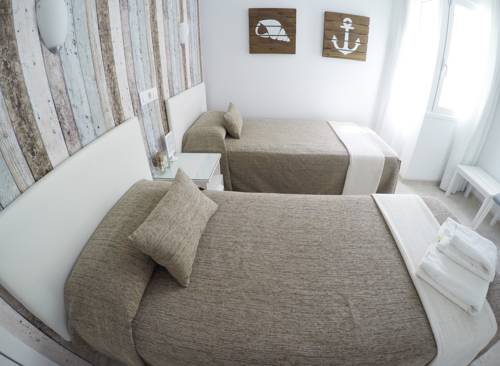 Imagen de la habitación del Hostal del Mar, Tossa de Mar. Foto 9