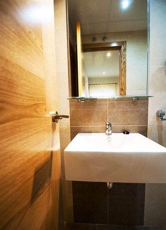 Imagen general del Hostal y apartamentos Plaza De La Luz Cádiz. Foto 4