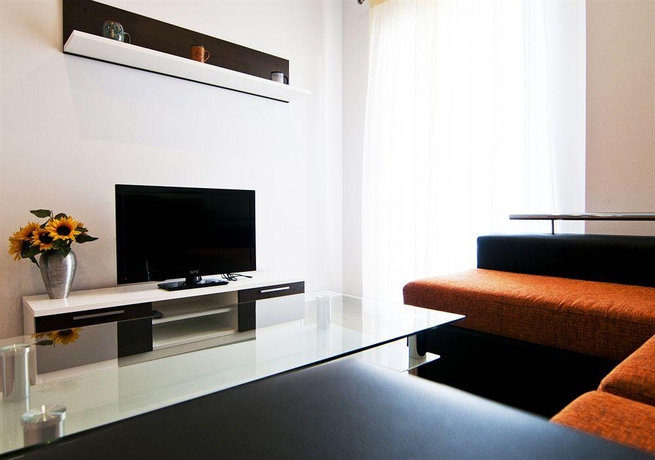 Imagen general del Hostal y apartamentos Plaza De La Luz Cádiz. Foto 9