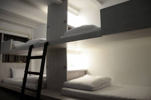 Imagen de la habitación del Hostel 3howw @ Sukhumvit 21. Foto 14