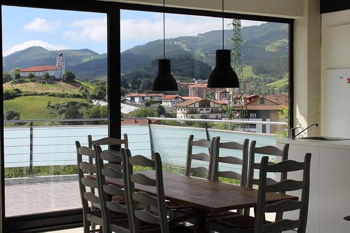 Imagen de los interiores del Hostel ABARAXKA Azkoitia. Foto 10