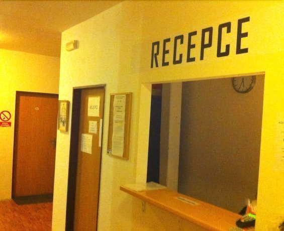 Imagen de los interiores del Hostel Abex. Foto 15