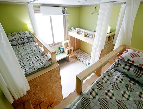 Imagen de la habitación del Hostel Across The Street Guesthouse -. Foto 3