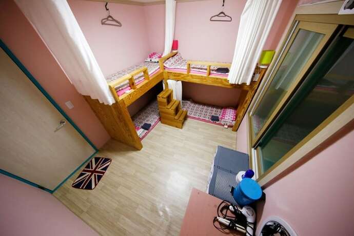 Imagen de la habitación del Hostel Across The Street Guesthouse -. Foto 6