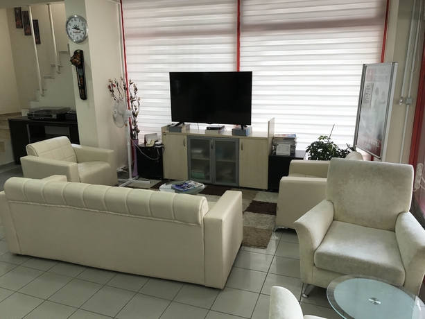 Imagen de los interiores del Hostel Adana. Foto 6