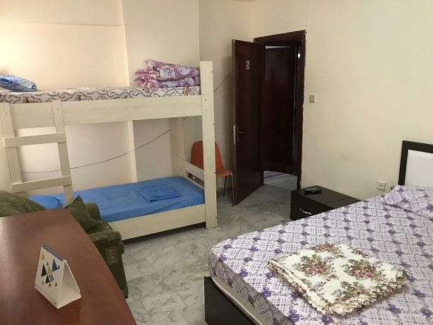 Imagen de los interiores del Hostel Adana. Foto 8