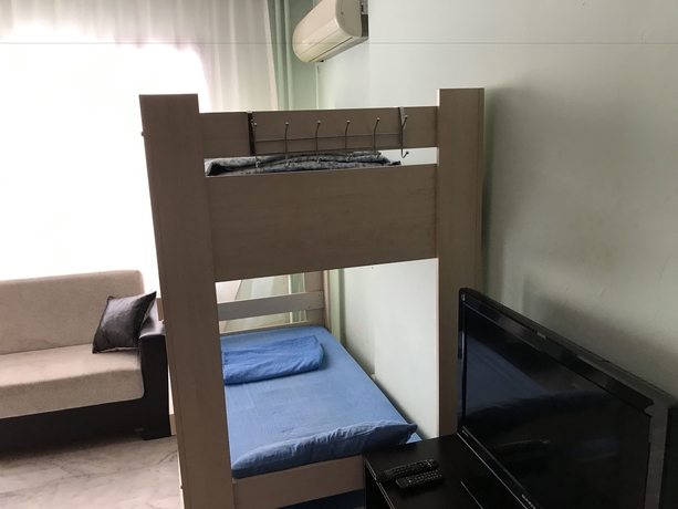 Imagen de los interiores del Hostel Adana. Foto 10