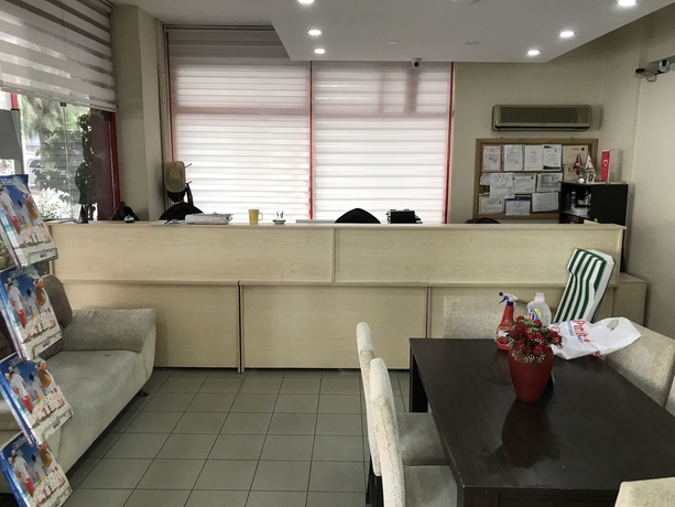 Imagen de los interiores del Hostel Adana. Foto 15