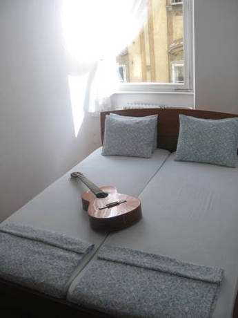 Imagen de la habitación del Hostel Adhoc. Foto 8