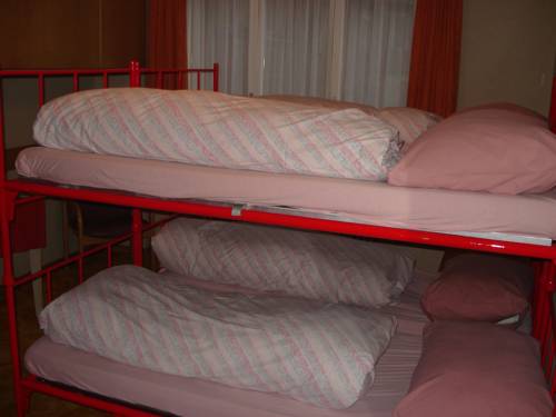 Imagen de la habitación del Hostel Adrenalin Backpackers. Foto 10