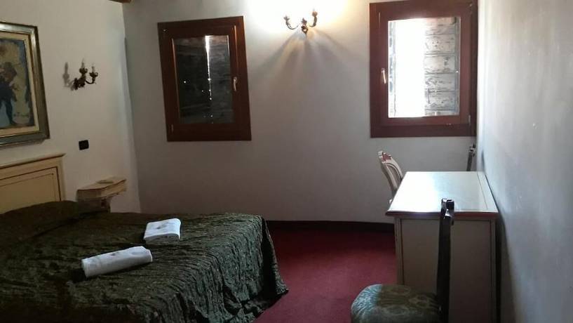 Imagen de la habitación del Hostel Ai Boteri. Foto 6